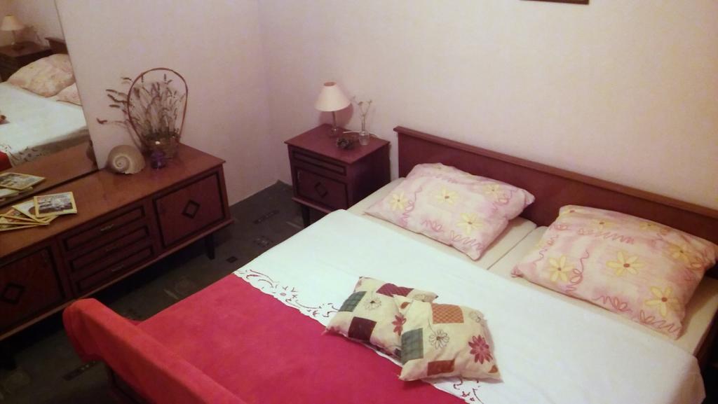 Apartmani Conar فيليكي درفينيك المظهر الخارجي الصورة